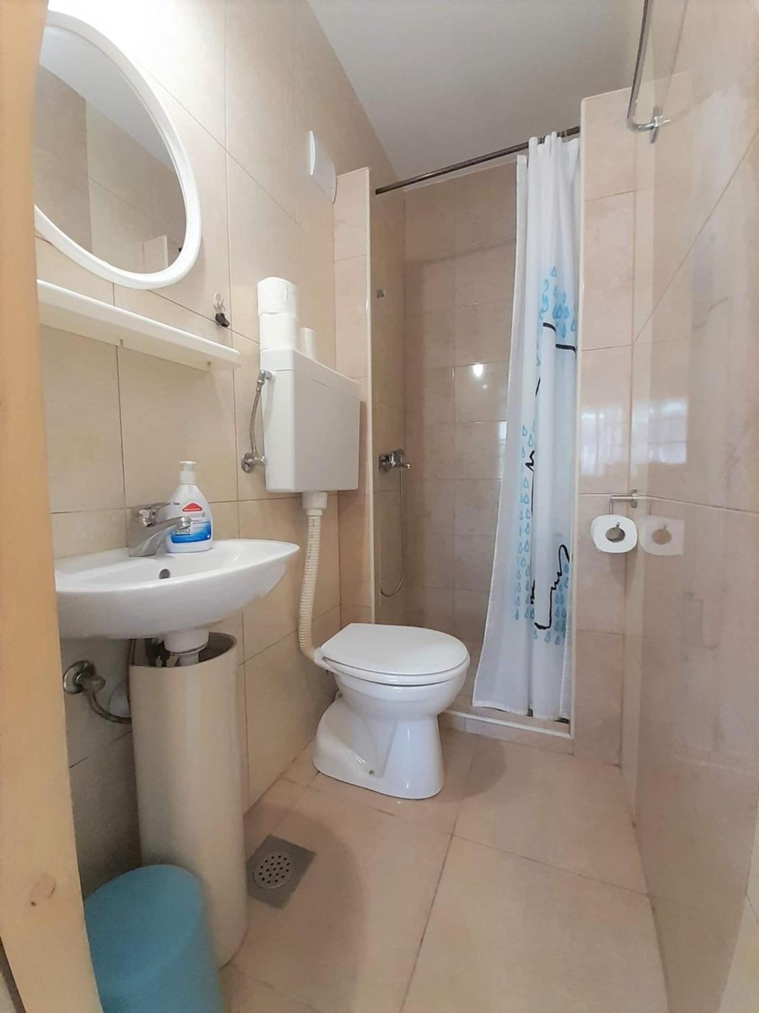 Lovely Studio Malina Close To The Beach Đảo Krk Ngoại thất bức ảnh